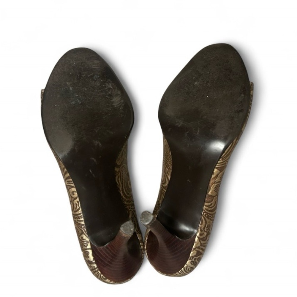 Carlos by Carlos Santana Bronze Metallic Embossed Peep-Toe Heels - Picture 4 of 6